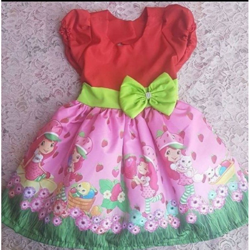 Vestido temático moranguinho 1 ano com forro interno e tule para ficar ...