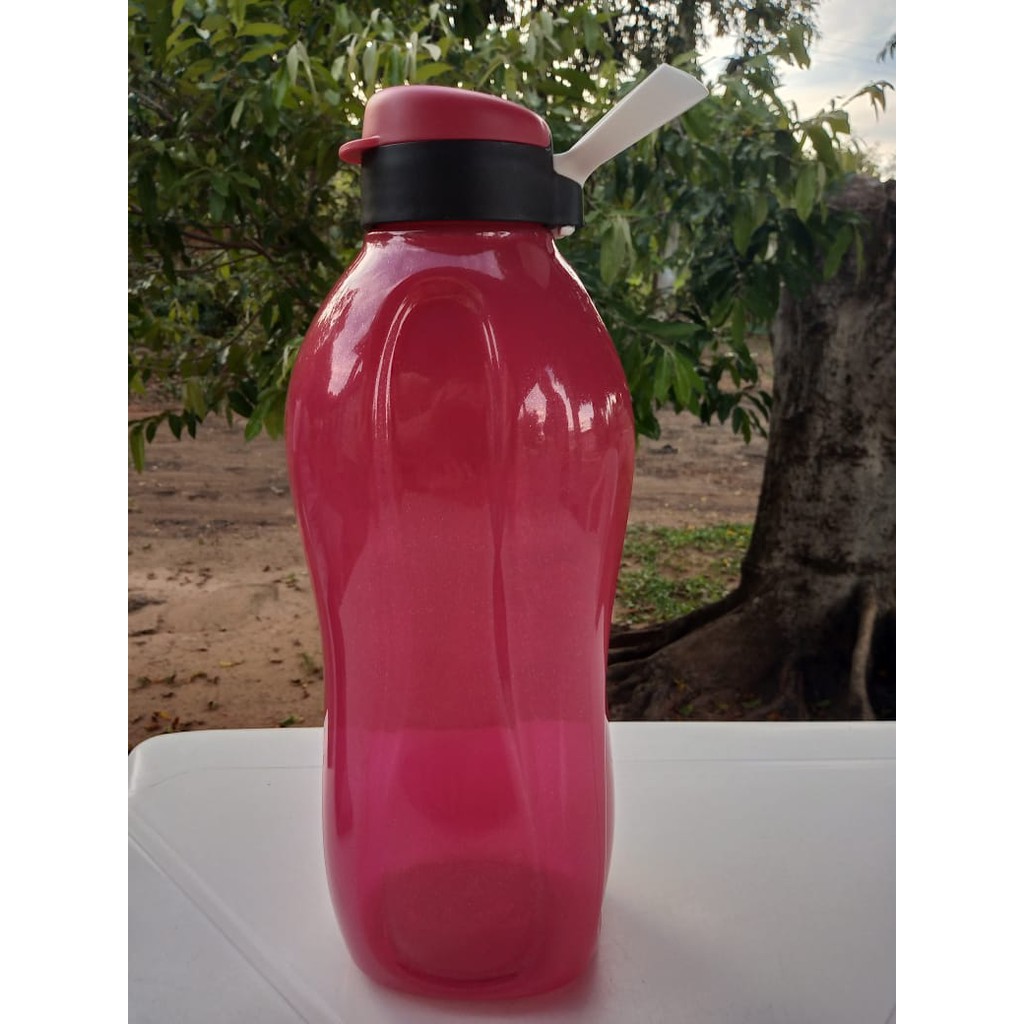 Tupperware Garrafa rosa glitter 2L Shopee Brasil
