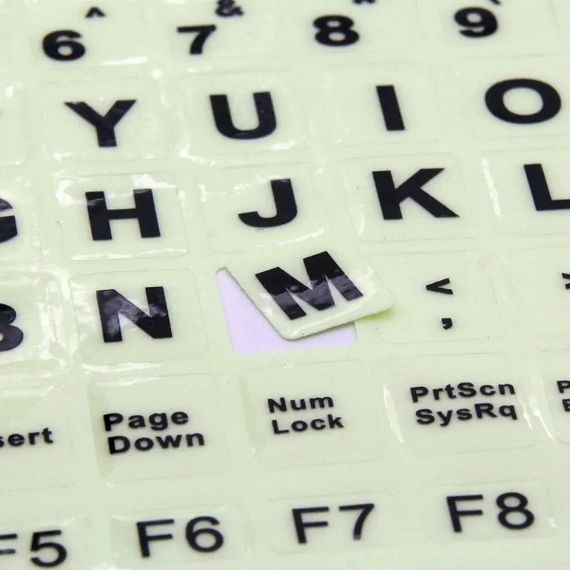 Adesivo Teclado Luminoso Fluorecente Brilha No Escuro Notebook Computador