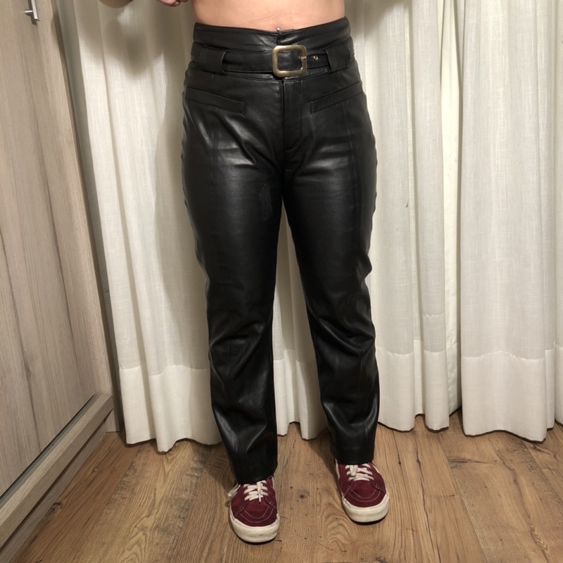 calça de Couro zara