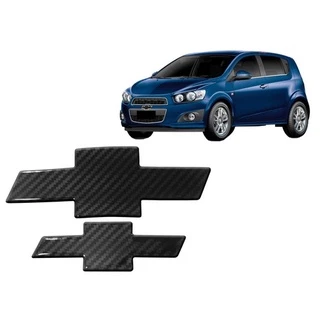 Par De Emblema Fibra De Carbono Chevrolet Sonic Hatch