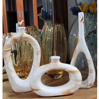 Kit Trio Vasos Estilizados combina com suas plantas e flores contem 3 unidades