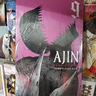 Panini Mangas Brasil - A capa dupla com orelhas de Ajin 5 está