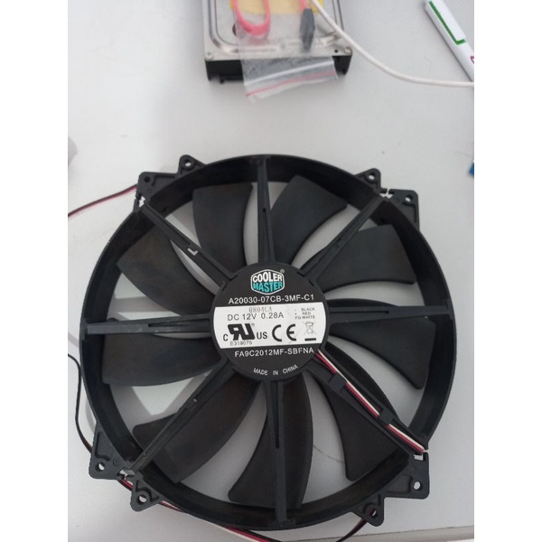 Ventilateur Cooler Master DF1402512SELN DC12V / 0.18A 140 mm