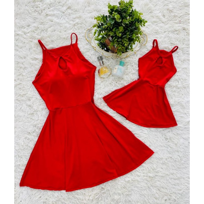 Vestido de festa tal mae tal hot sale filha vermelho