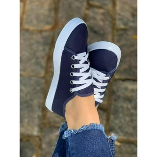 Tênis Casual Feminino: Moda, Conforto e Elegância em Promoção!