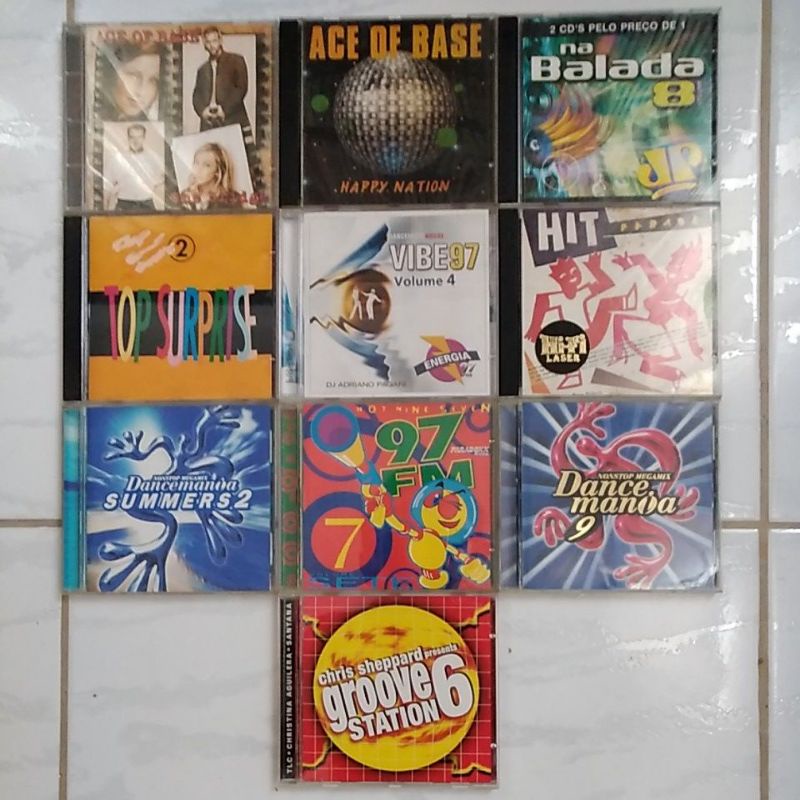 lote cds recopilatorios, musica dance años 90. - Buy CD's of Disco, músicas  dance anos 90 