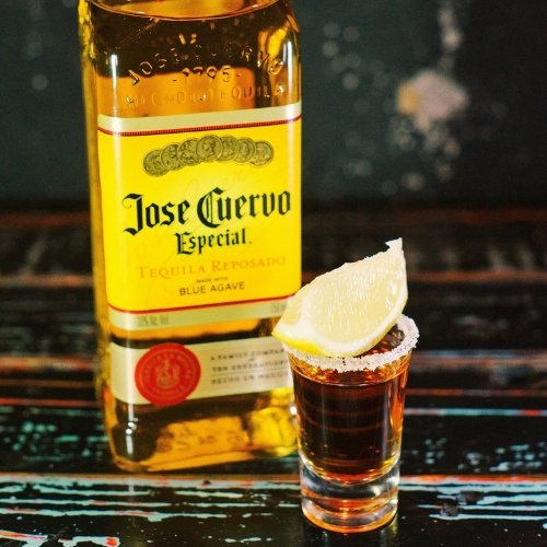 SHOT JOSÉ CUERVO - GOLD 60 ML