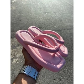 Chinelo Feminino Flip Flop Macio Confortável Tendência Chinelo Núvem