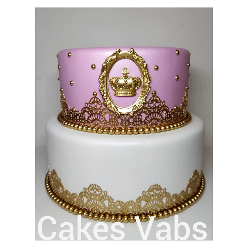 Bolo Princesas Rosa Coroa  Bolo, Bolo princesa, Modelos de bolos