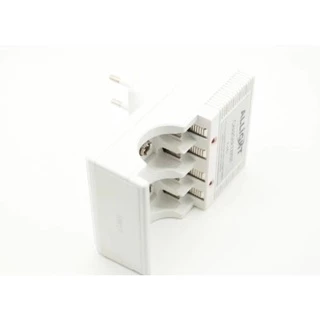 Carregador A612 Allight Para 4 Pilhas Aa, Aaa 9v 110/220v