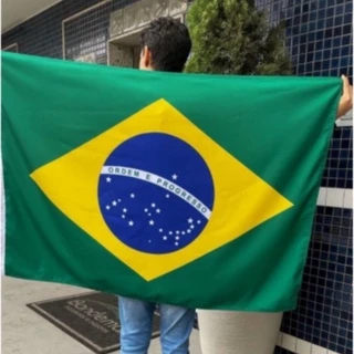 Bandeira do Brasil costurada (0,90x1,50m) 1 lado 100% poliéster