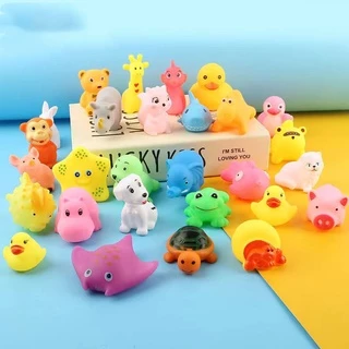13 Peças/Set Animal Bonito Brinquedos De Natação Água Das Crianças De Borracha Macia Flutuante Squeeze Som Squeaking Banho Do Chuveiro De Bebê