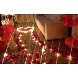 Kit Dia dos Namorados C/ 300 pétalas de rosas + 4 balões de coração + 6 velas | Surpresa romântica