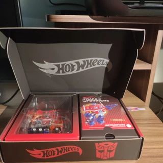 Hot wheels Transformadores De Rodas Quentes rlc optimus prime mattel Criações De Convenção minigt mini gt