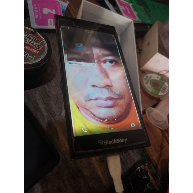 Bb BLACKBERRY Z3