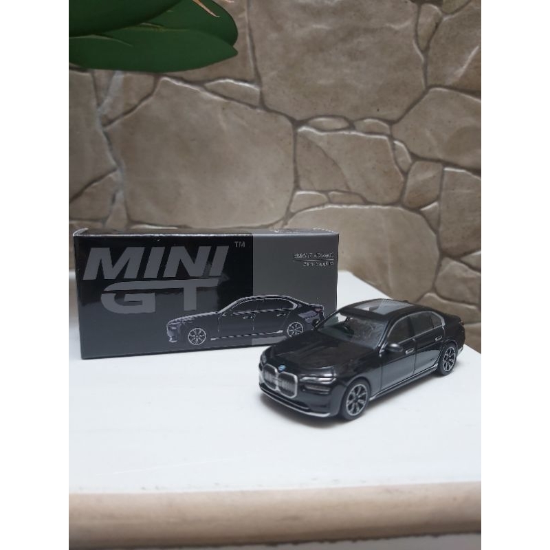 Modèle Réduit MINI GT BMW I7 XDrive60 1:64 - Noir Saphir, Boîte D'Origine (2025)
