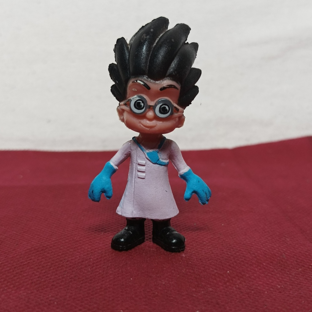 Pj Masks Romeo Professor Figura PVC-Pré-Amado | Shopee Brasil