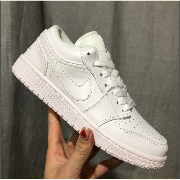 aj1 toe