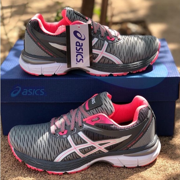 Tenis asics feminino sales para academia