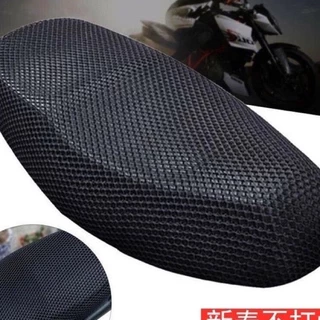 Capa de Banco Térmica Sol/Chuva Biz 100 / 110 / 125 / Bros 125 / 150 / 160 / XRE 190 / 300 / XR 250 / Fazer 250 / XTZ150 em Oferta na Shopee