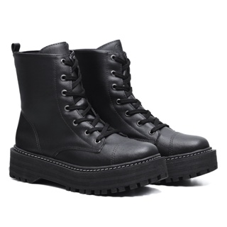 Coturno Feminino Bota Plataforma Tratorado Cano Curto Falcucci Confort em Promoção