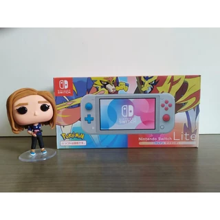 Nintendo Switch Lite Ed.Pokemon Sword and Shield SEMINOVO