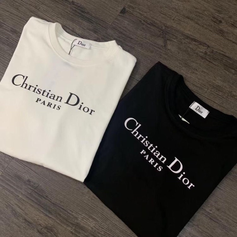 Camiseta Dior em Oferta