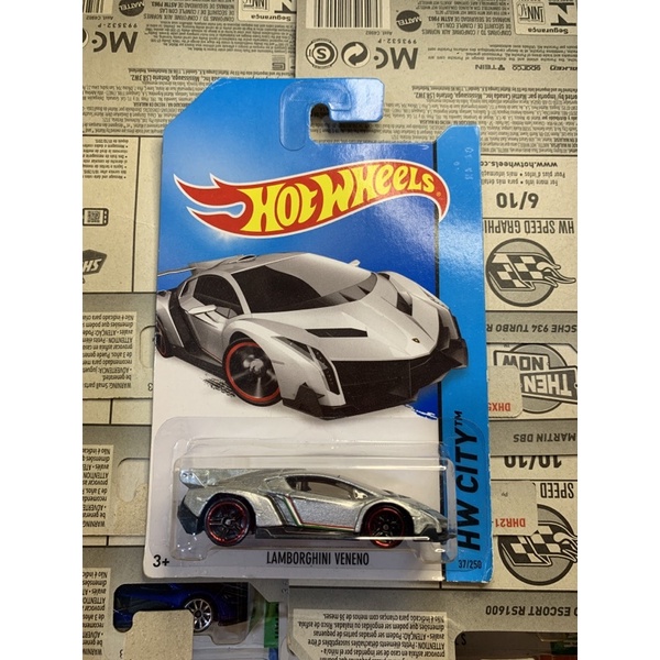 Lamborghini veneno cheap hot wheels blue