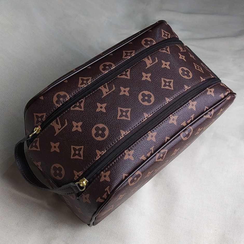 Necessaire Louis Vuitton / Bolsa de Mão / Porta Maquiagem / Masculina /  Feminina / FLOR / XADREZ