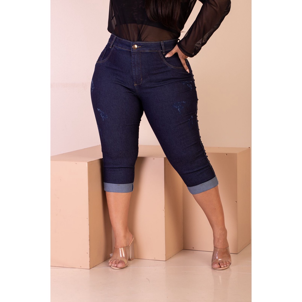 Calça capri bermuda plus size feminina com elastano (lycra) estica  modeladora confortável cós alto tamanho grande top de linha - Escorrega o  Preço