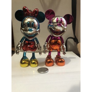 2 chaveiros Minnie e Mickey plástico metalizados brilhantes - 13cm - Disney