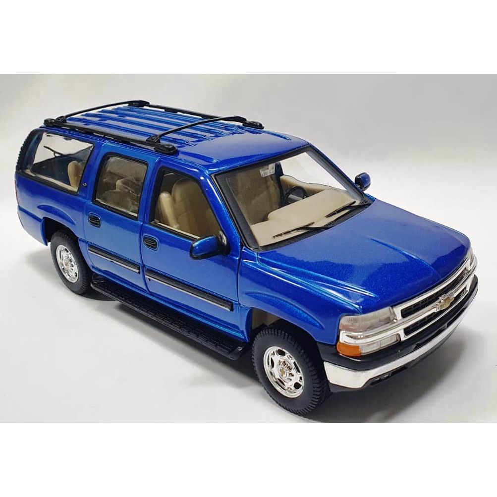 Diecast suburban hot sale