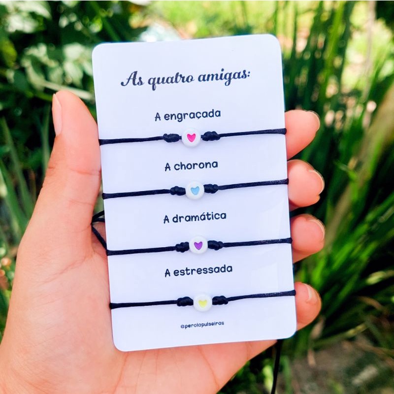 Kit com 4 pulseiras da amizade - As quatro amigas