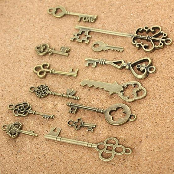 13Pcs Vintage Metal Bronze Antigo Pingente Chave De Bijuteria Acessórios Decorações