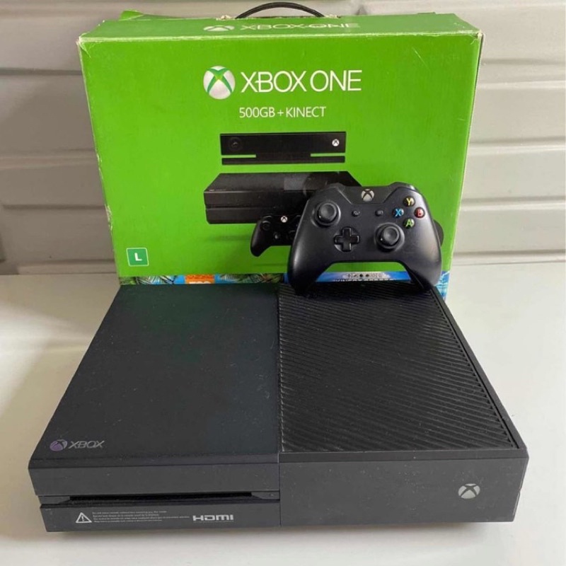 Console XBOX ONE 500 GB com leitor Blu-ray + Novo Sensor Kinect +