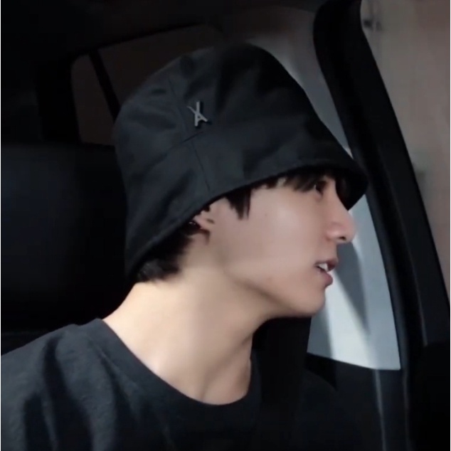 BTS Jungkook [VARZAR] Chapéu De Balde De Gota De Pinos (Preto