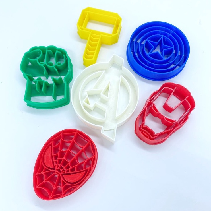 Cortadores e moldes de biscoito, pasta americana e massinha Vingadores Shopee Brasil