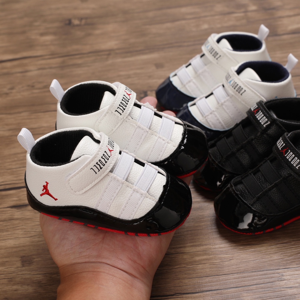 Sapatos Para Bebês Estilo Esportivo Basquetebol Tema Esportes Tênis Recém-Nascidos Aniversário Christening 0-18 Meses