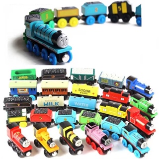 Compre Brinquedo de trem de bebê Thomas treina brinquedos magnéticos Thomas  AndFriends brinquedo de locomotivas de madeira barato — frete grátis,  avaliações reais com fotos — Joom