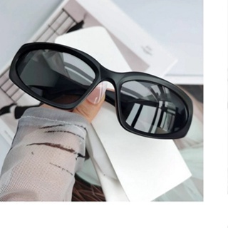 Óculos De Sol Espelhado Oval Tendência Y2k Balen Ref Hype