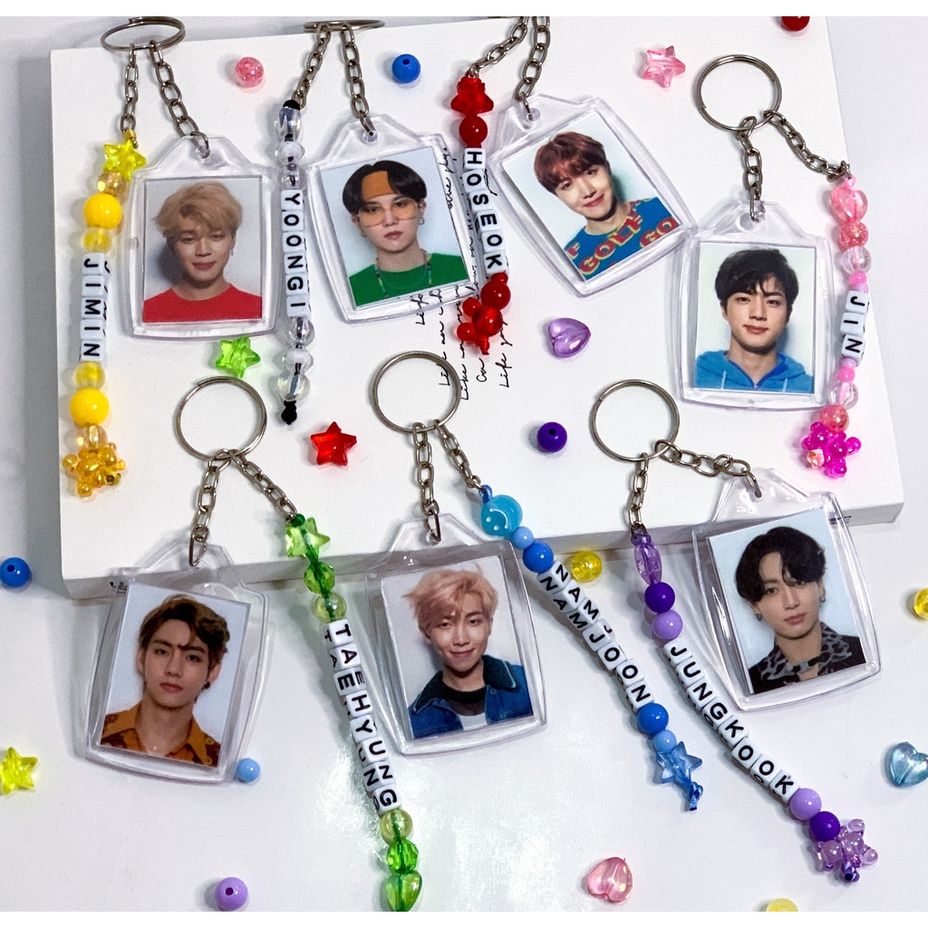 Chaveiro BTS | Personalizado com foto dos membros | Shopee Brasil