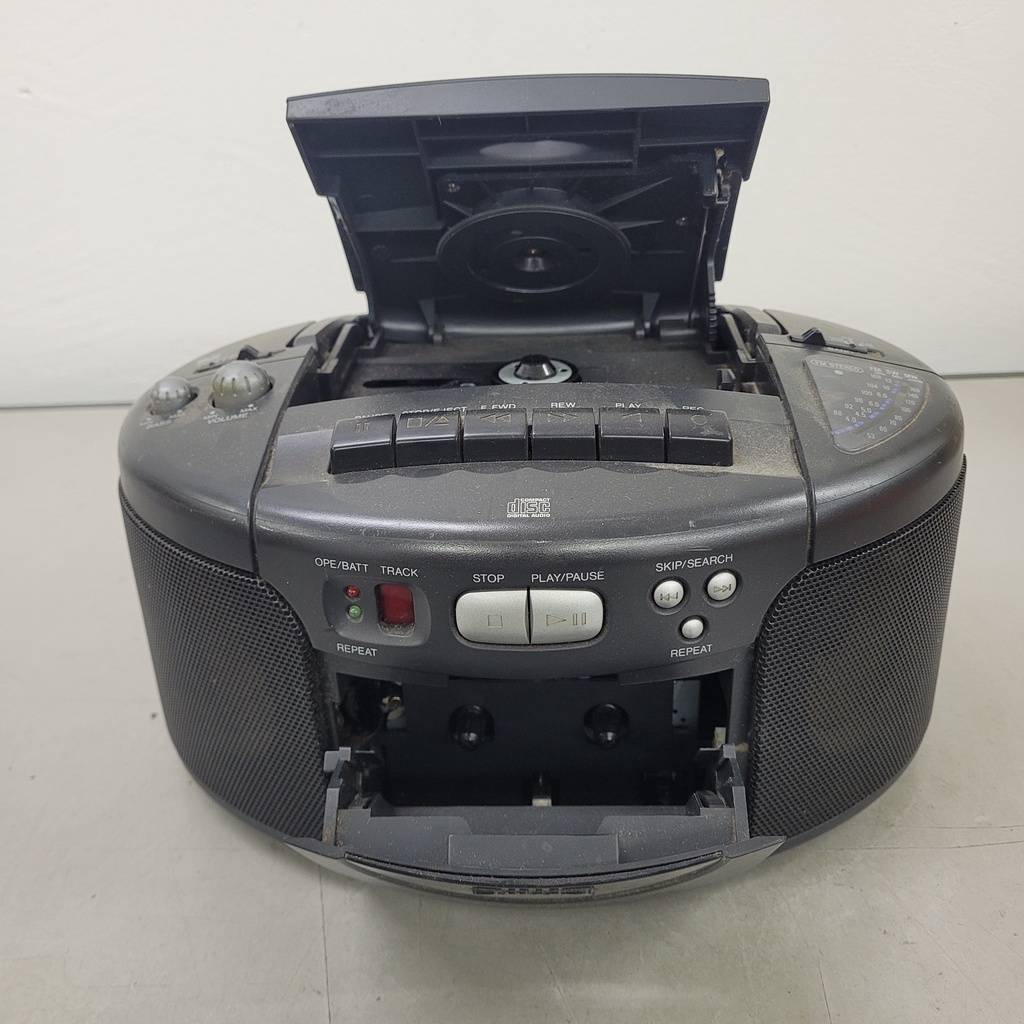 Aparelho de Som CD Toca Fitas K7 e Rádio Aiwa CSD-ES100