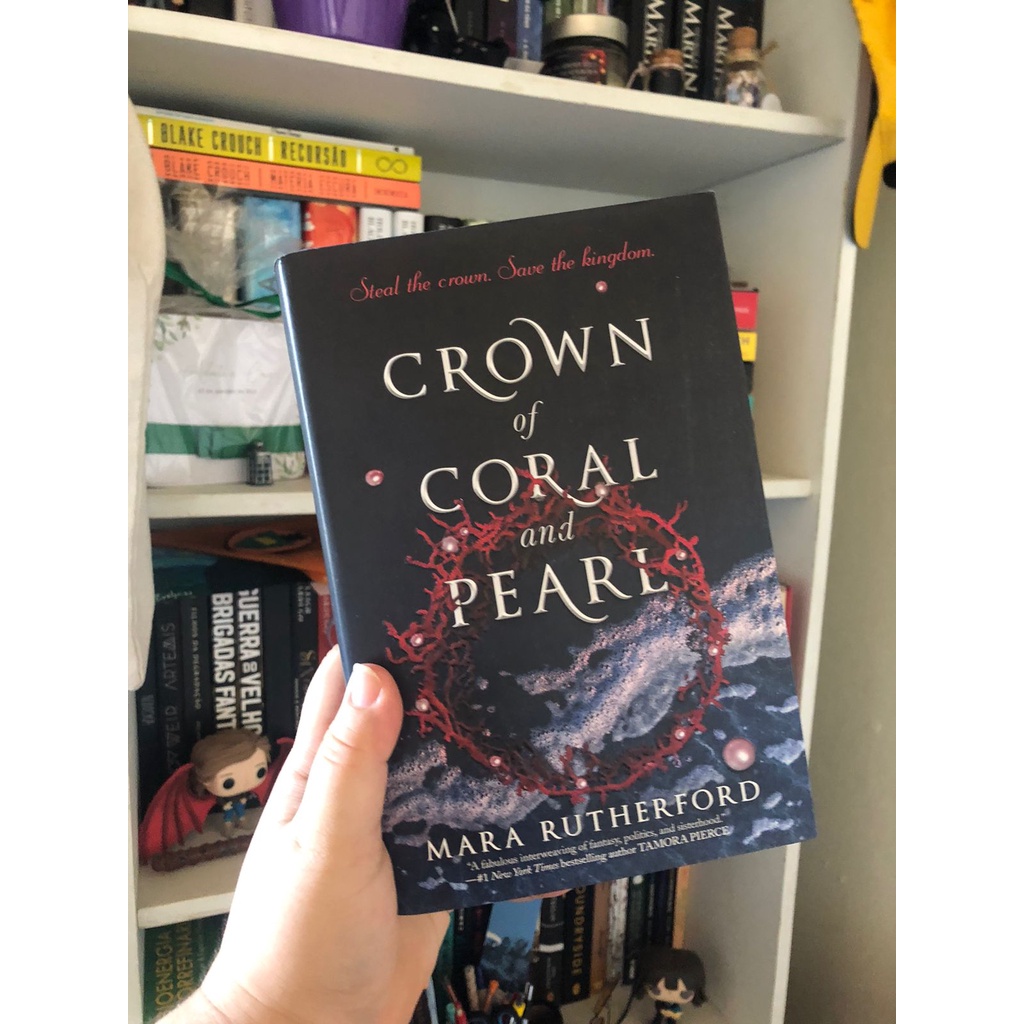 Crown of Coral and Pearl - Mara Rutherford (Capa dura / Inglês ...