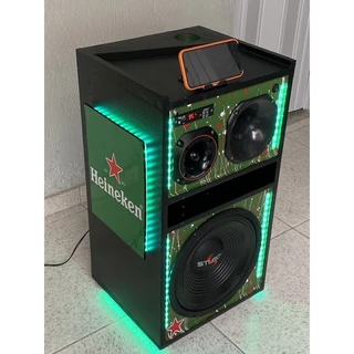 Caixa Bob residencial com iluminação controlada por controle remoto