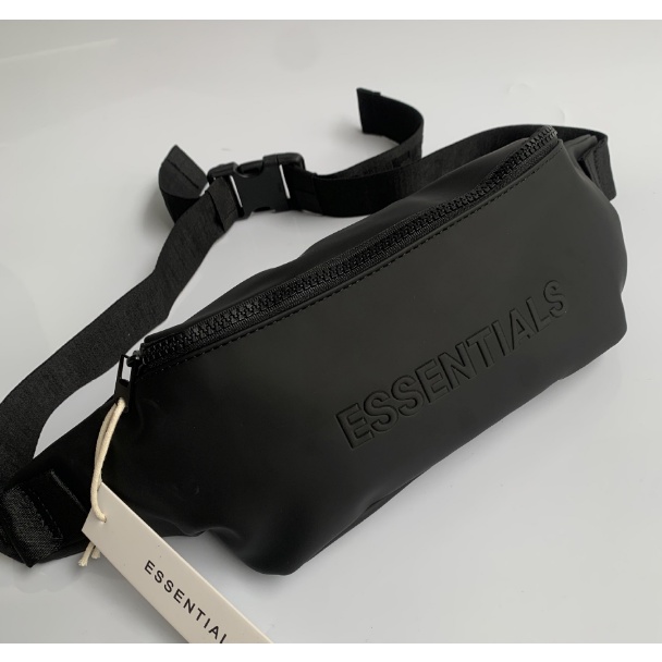 Essentials FOG Bolsa de ombro inclinada