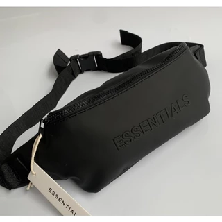 Essentials FOG Bolsa de ombro inclinada