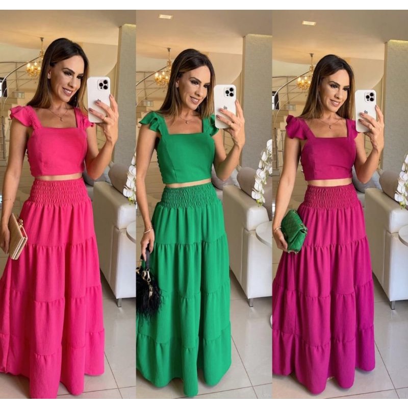 Conjunto saia longa e cropped store para festa