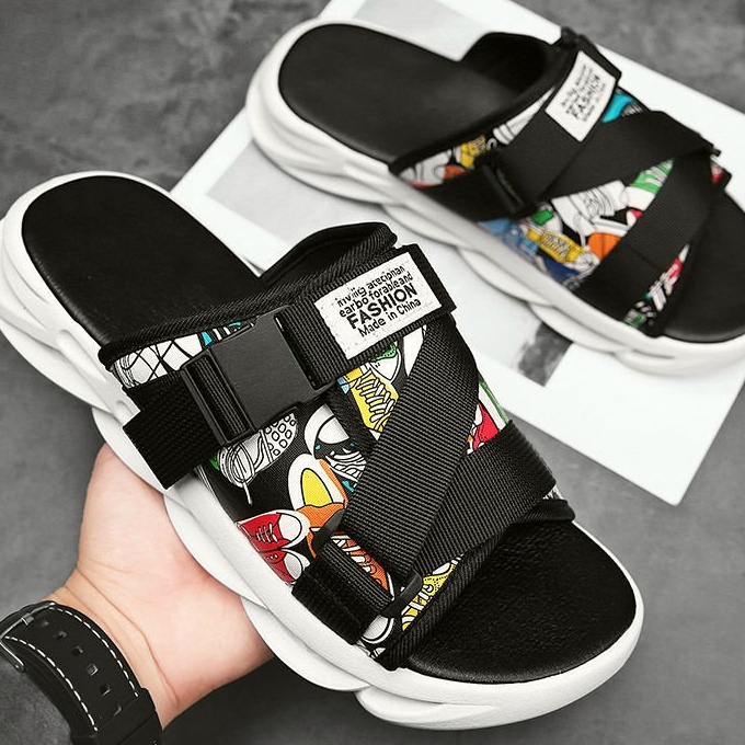 2022 Novo Estilo De Sandálias Masculinas flip-flop Hong Kong Sapatos De Casal Masculinos Moda Grosso LNOS