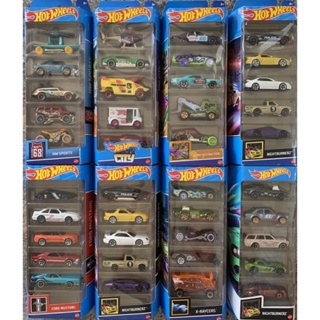 Carrinho Colecionador Hot Wheels Kit C/ 10 Unidades Sortidos